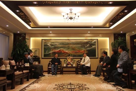 Mr. Bu Zhengfa, President of CLIC Visited China National Decoration Co., Ltd
