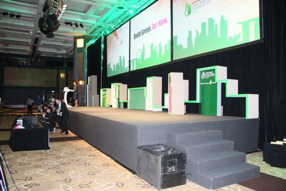 Li Jiefeng Participates in “2011 World Green Building Congr